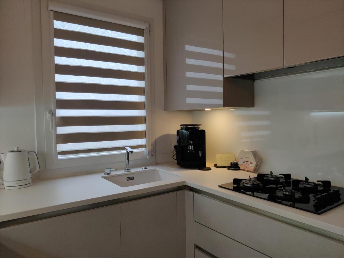App 5 Pers, Parking, 3Mn Rer A, 40 Mn Du Centre De Paris, Cergy Le Haut Apartment Bagian luar foto